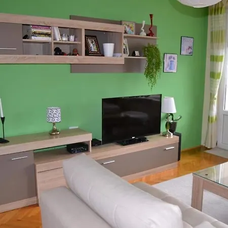 Very Big ,beautifull View Apartment